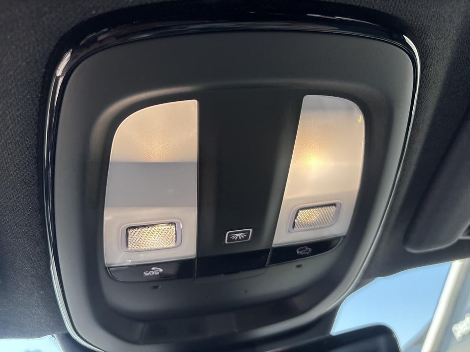 Volvo EX40 Extended Range Core 5d