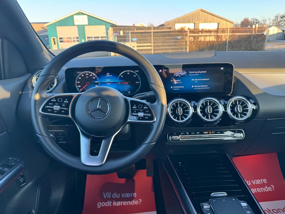 Mercedes EQA250+ Progressive 5d