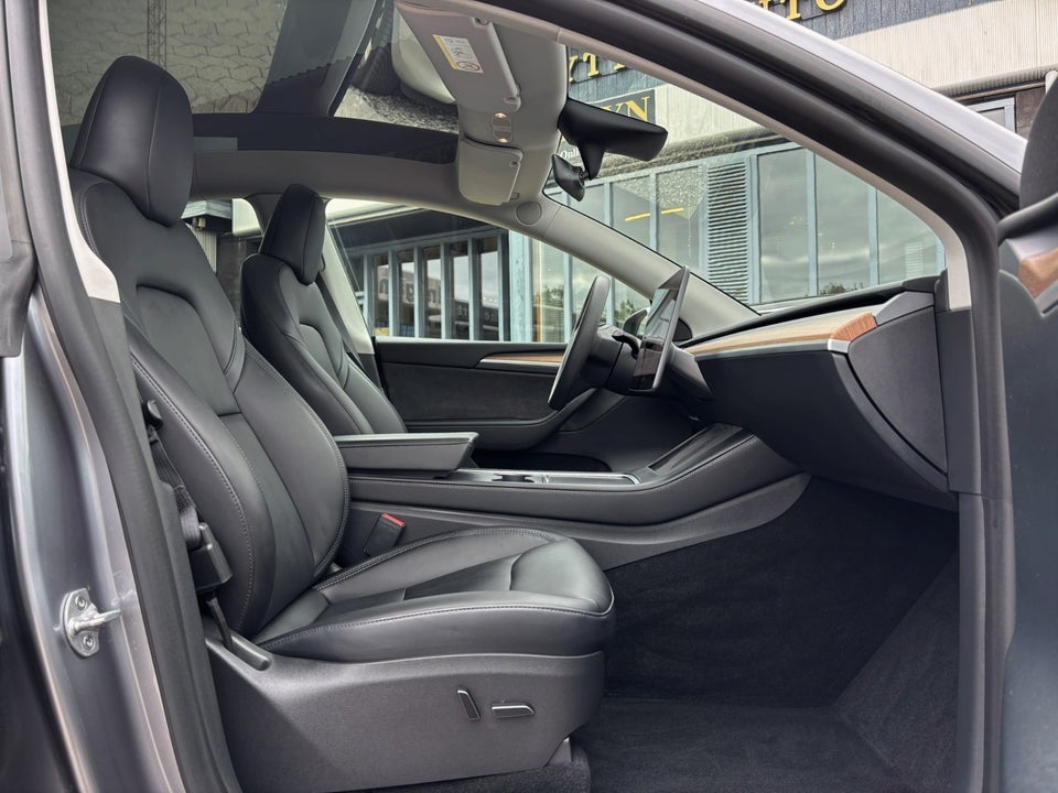 Tesla Model Y Performance AWD 5d
