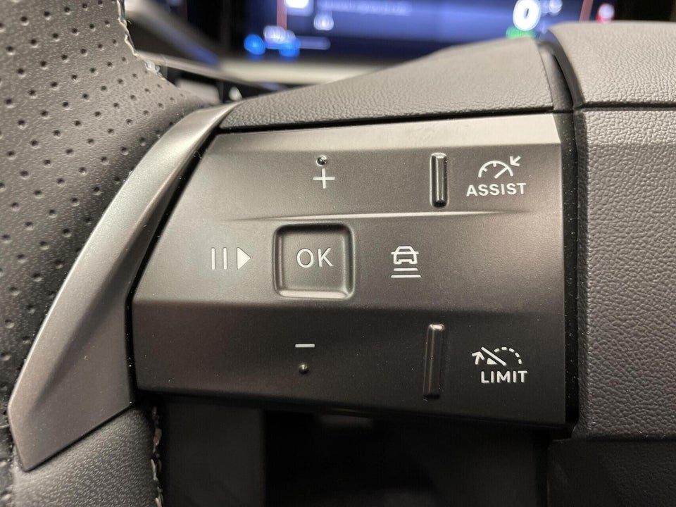 Opel Grandland-e 73 GS Sky 5d