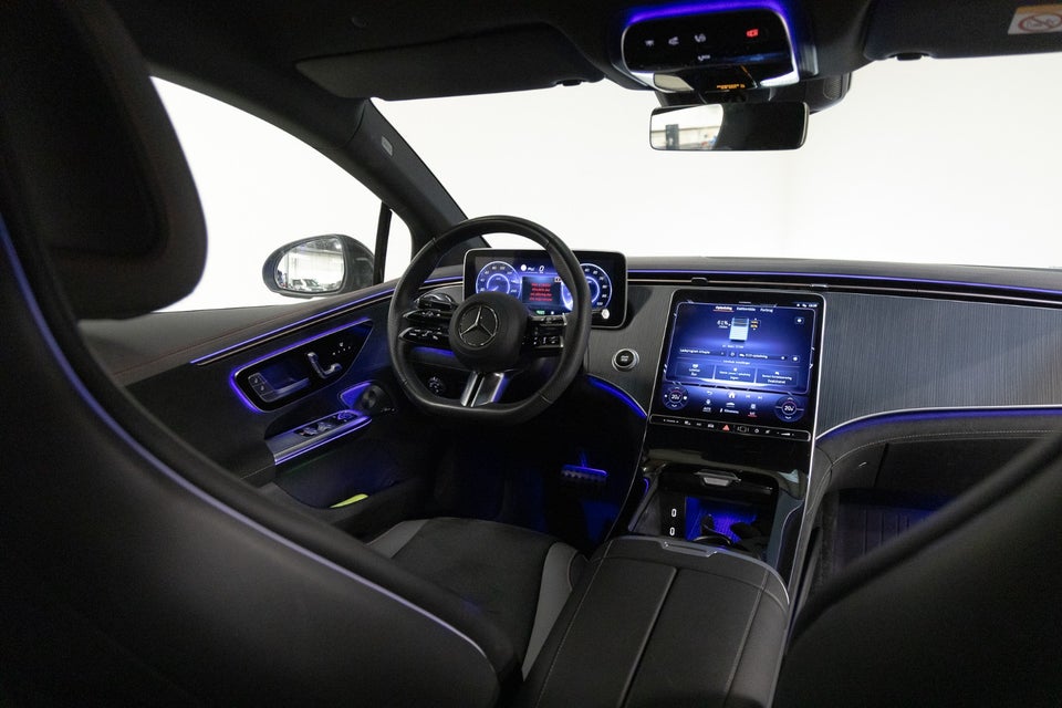 Mercedes EQE300 AMG Line 4d