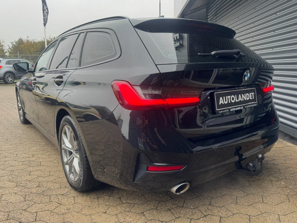 BMW 330e 2,0 Touring Sport Line aut. 5d