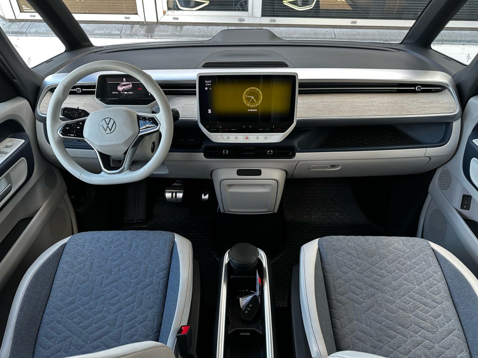 VW ID.Buzz 77 Pro SWB 5d