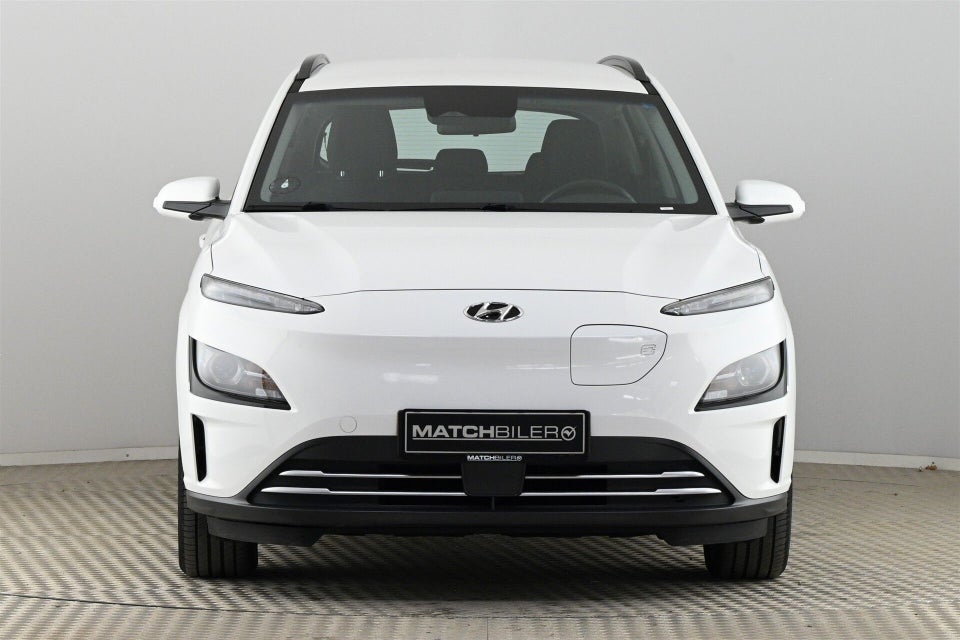 Hyundai Kona 64 EV Essential 5d