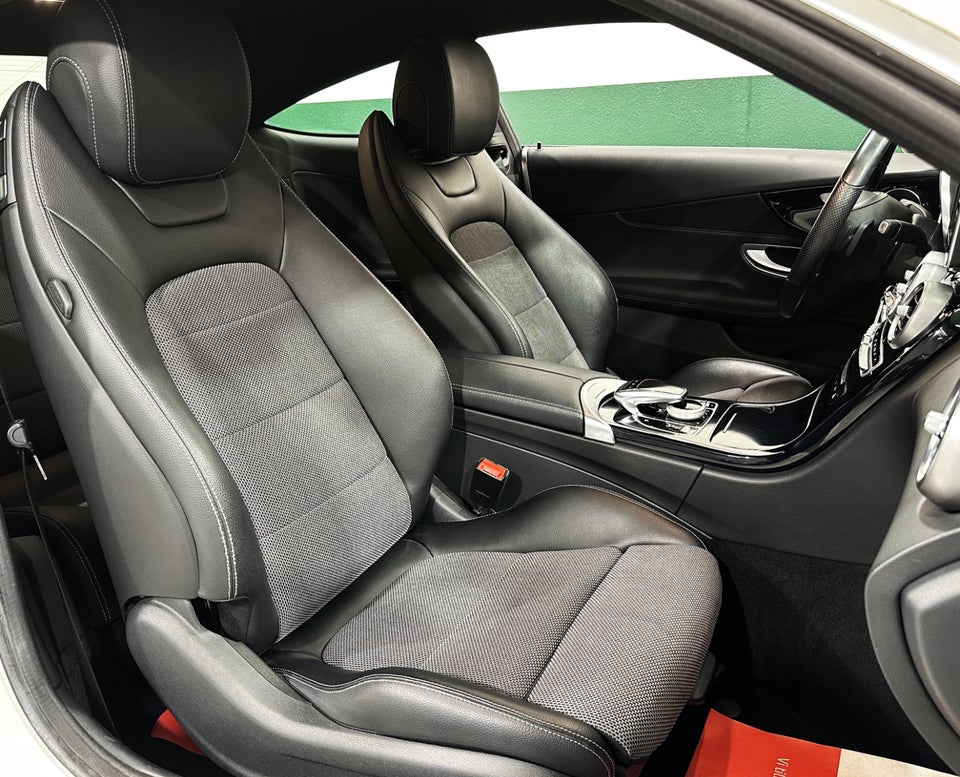 Mercedes C180 1,6 Coupé aut. 2d