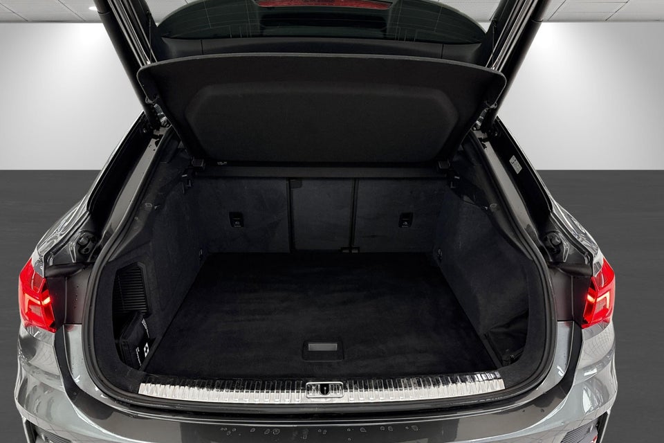 Audi Q3 45 TFSi e S-line plus Sportback S-tr. 5d