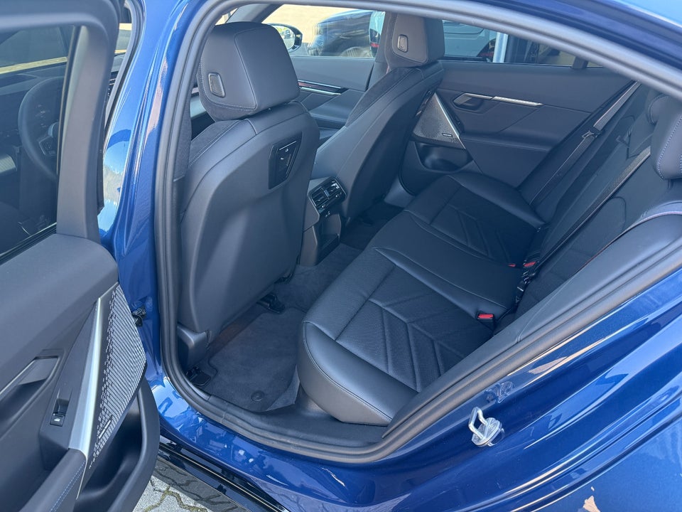 BMW i5 eDrive40 M-Sport Pro 4d