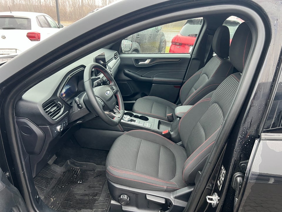 Ford Kuga 2,5 PHEV ST-Line CVT 5d