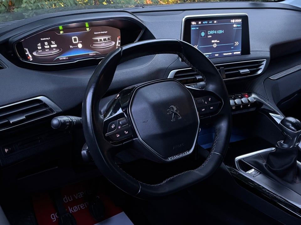 Peugeot 3008 1,2 PureTech 130 Allure 5d