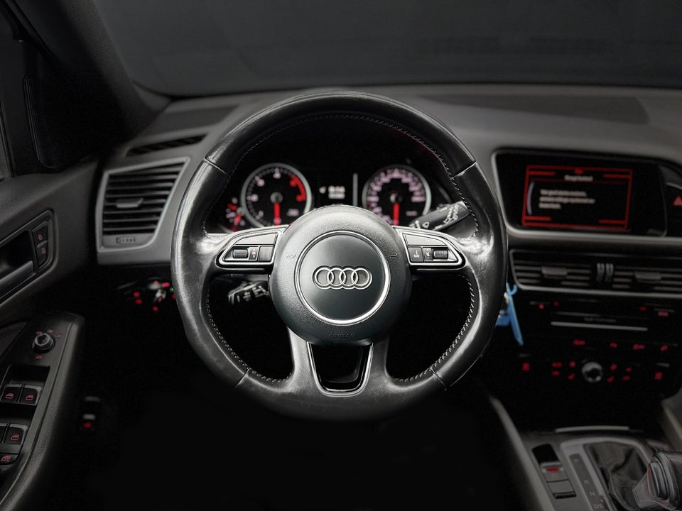 Audi Q5 3,0 TDi 245 quattro S-tr. 5d