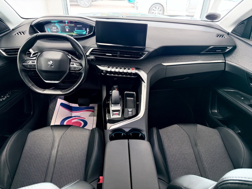 Peugeot 3008 1,6 Hybrid Allure Pack EAT8 5d