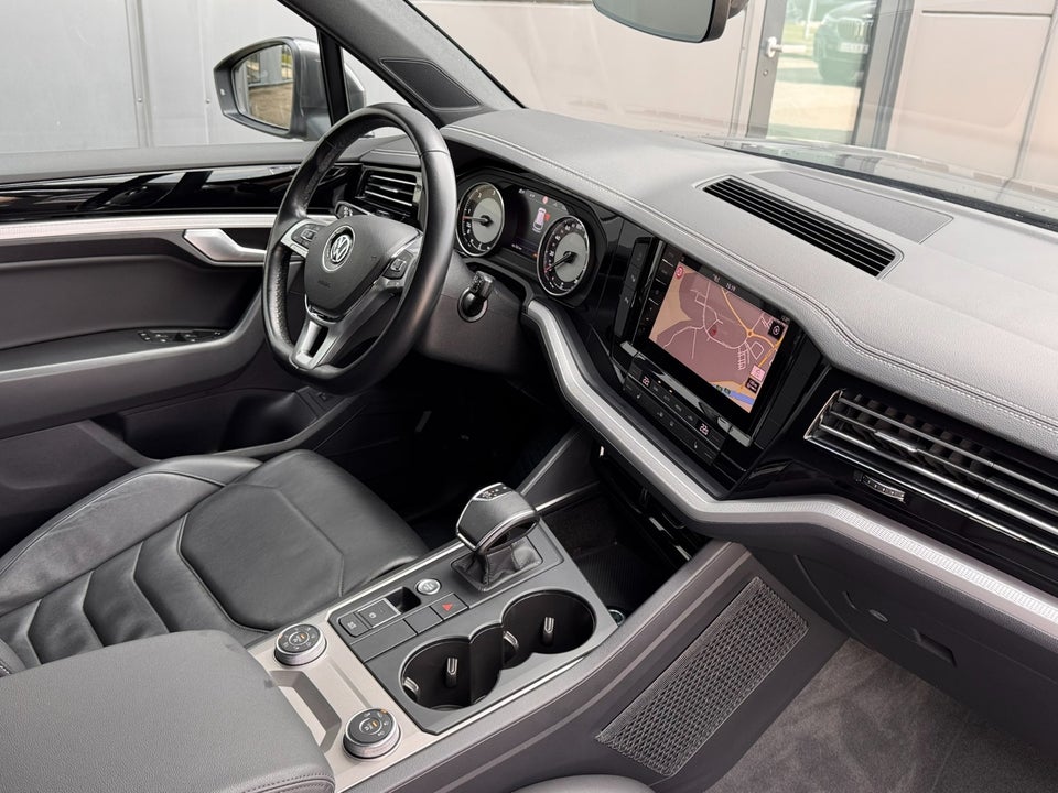 VW Touareg 3,0 TDi 286 aut. 4Motion 5d