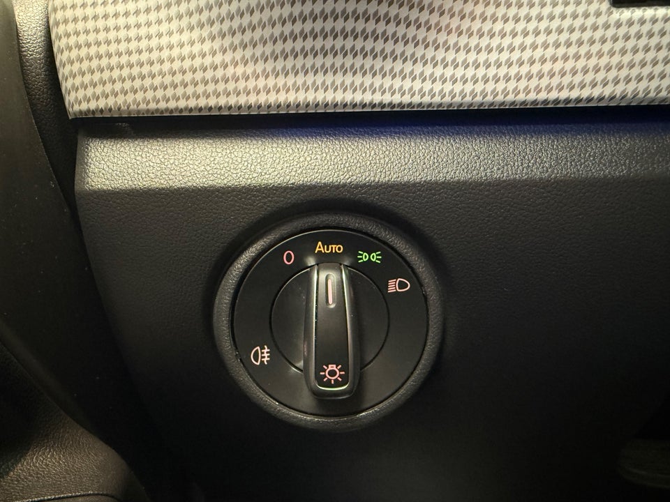 VW e-Up! Style Plus 5d