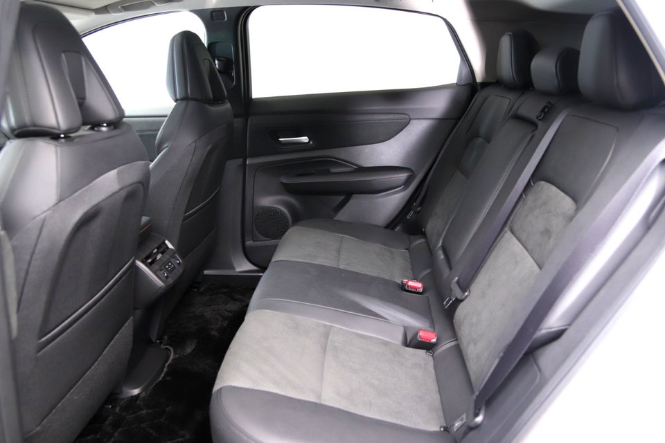 Nissan Ariya 87 Evolve 5d