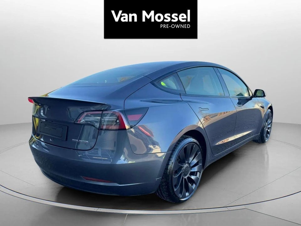 Tesla Model 3 Performance AWD 4d
