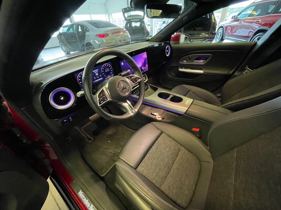 Mercedes CLA250+ electric Progressive Advance Plus 4d