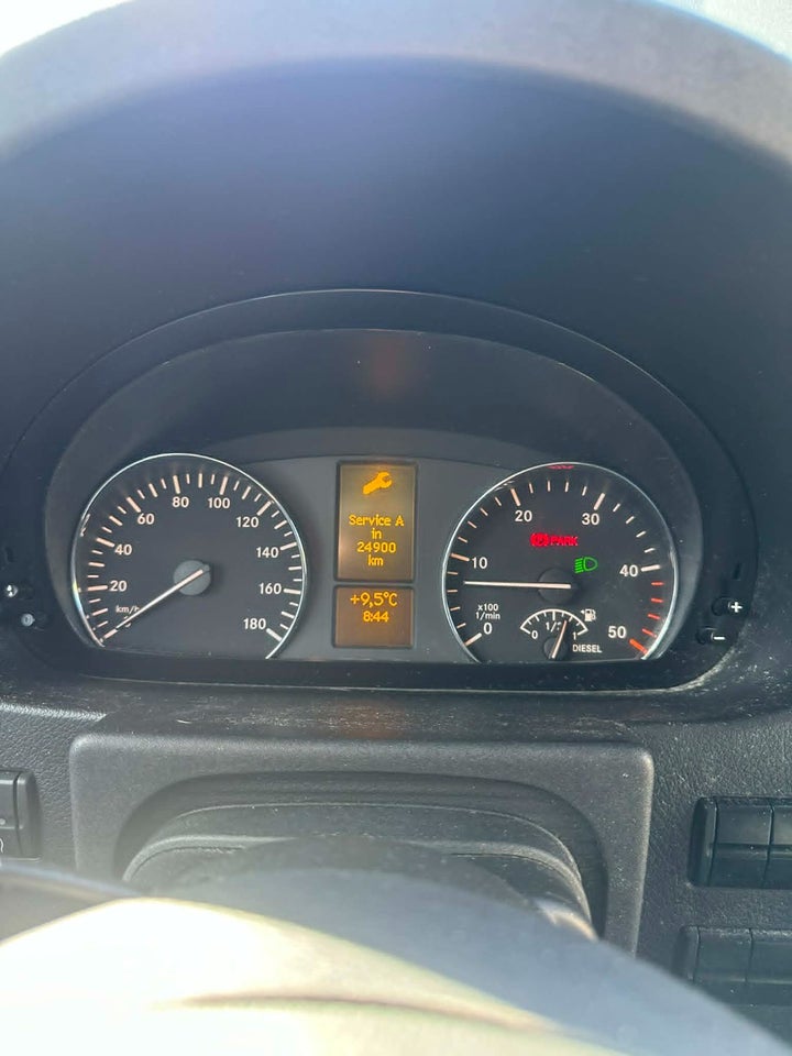 Mercedes Sprinter 318 3,0 CDi R3 Kassevogn 5d