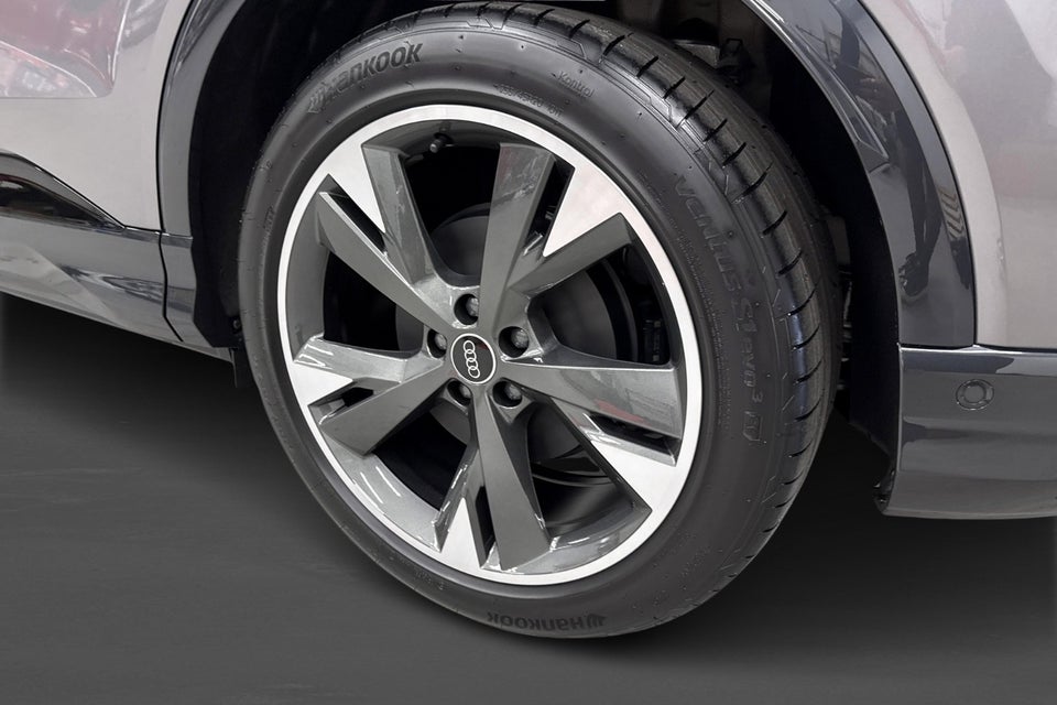 Audi Q4 e-tron 45 S-line Edition 5d