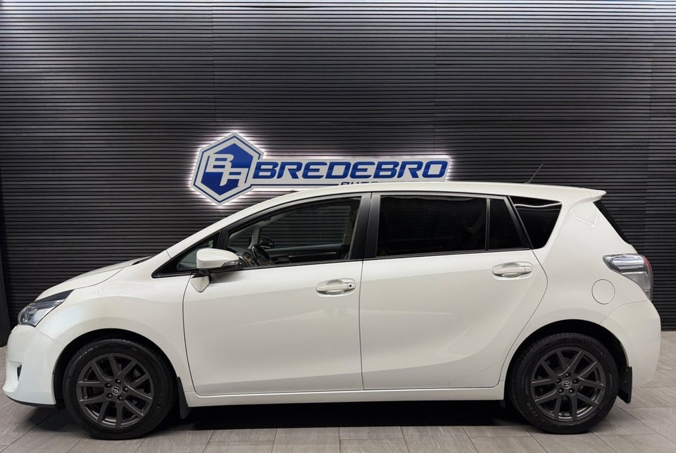 Toyota Verso 1,8 VVT-i T2 MDS Skyview 7prs 5d