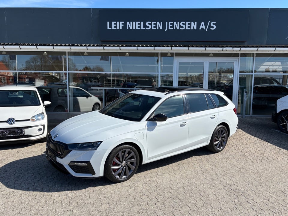 Skoda Octavia 1,4 TSi iV RS Combi DSG 5d