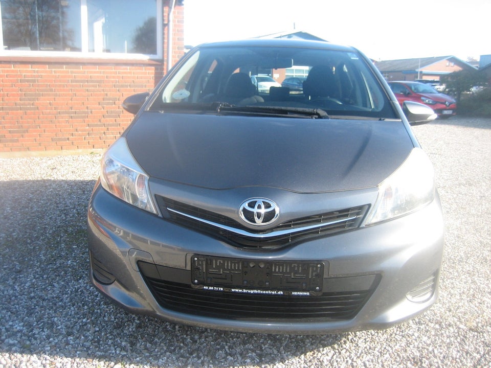 Toyota Yaris 1,3 VVT-i T2 Touch 5d