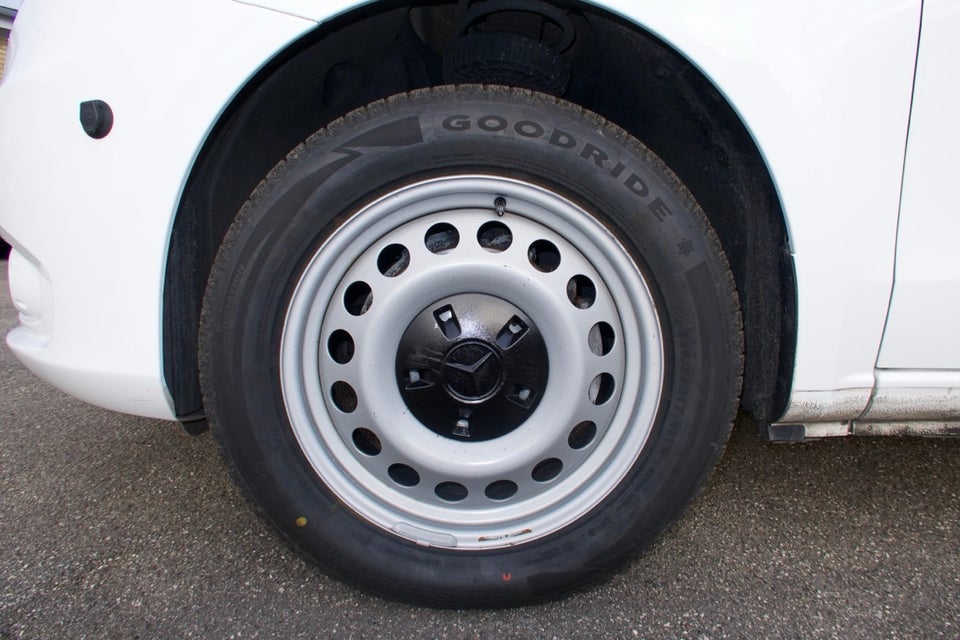 Mercedes Vito 114 2,0 CDi Kassevogn aut. L RWD