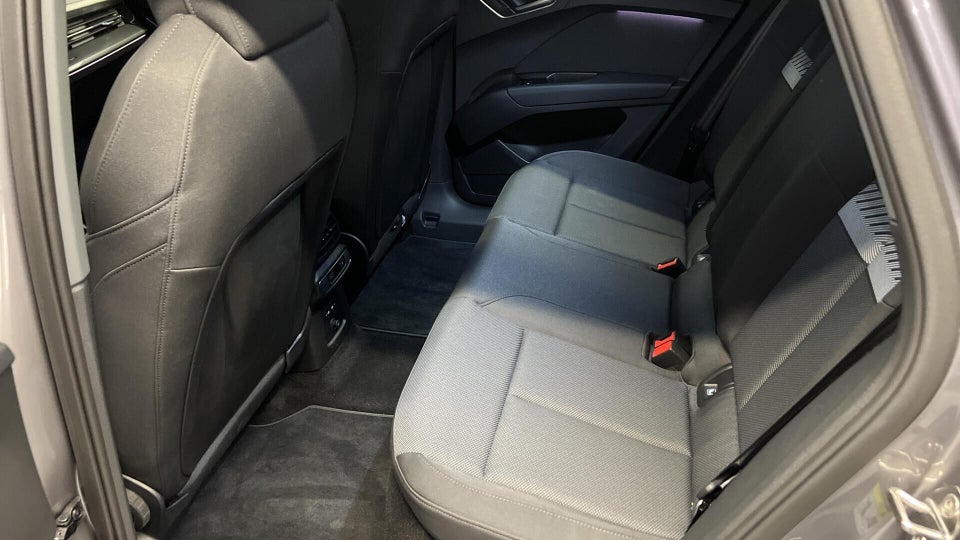 Audi Q4 e-tron 45 S-line Sportback 5d