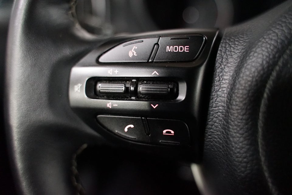 Kia Picanto 1,0 Prestige Upgrade 5d