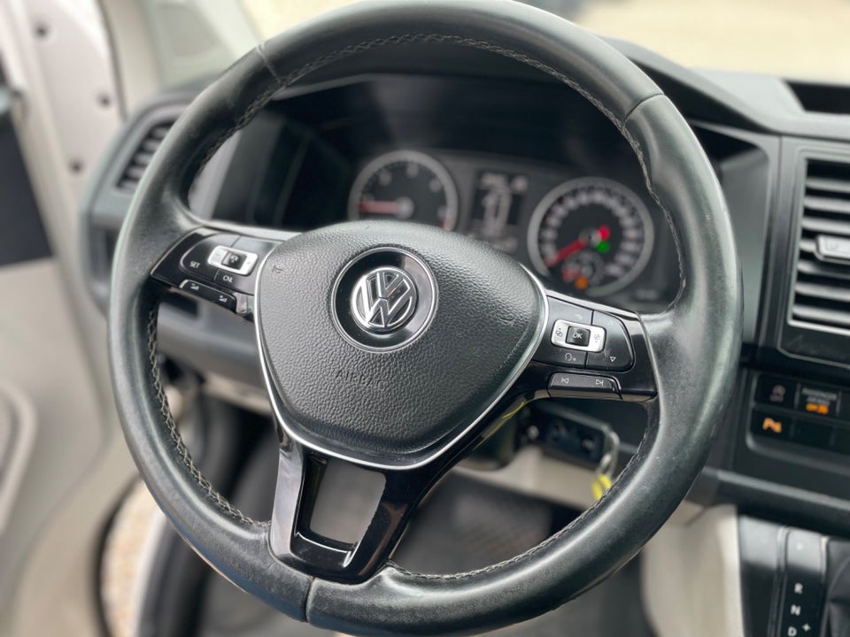 VW Transporter 2,0 TDi 150 Kassevogn DSG kort