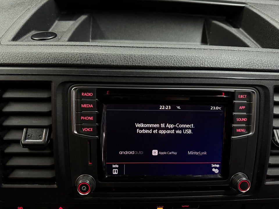 VW Transporter 2,0 TDi 150 Kassevogn DSG kort