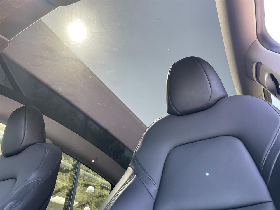 Tesla Model Y Long Range AWD 5d