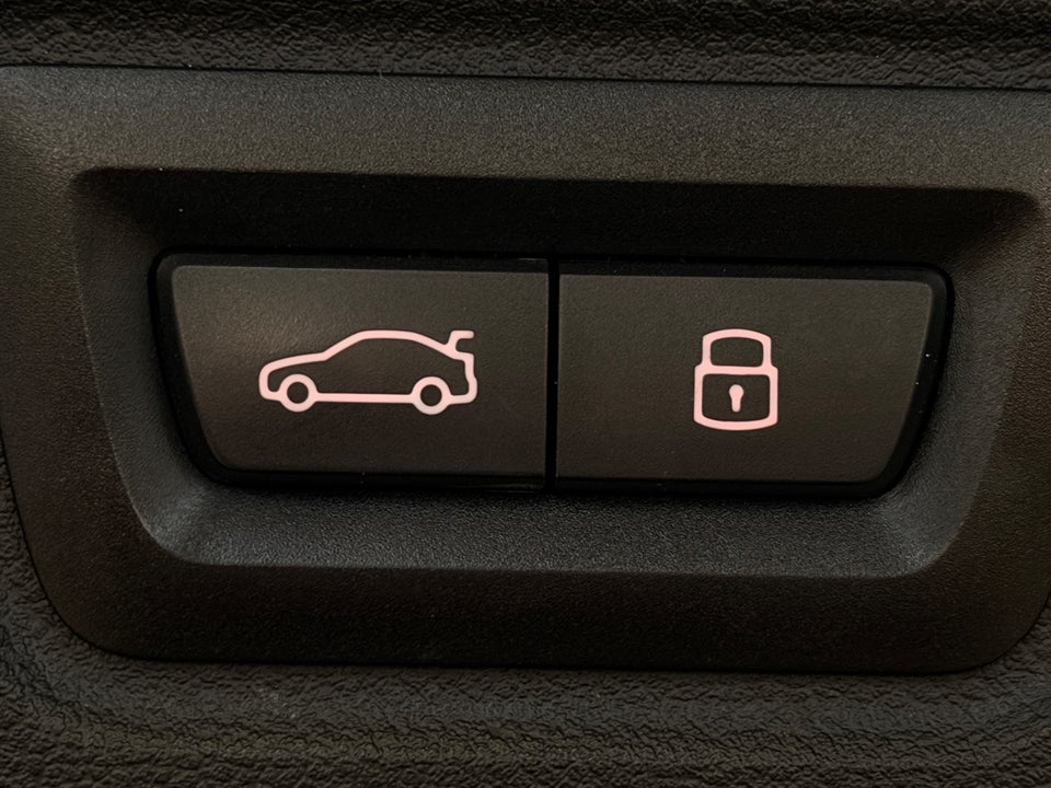 BMW i4 eDrive35 Charged 5d