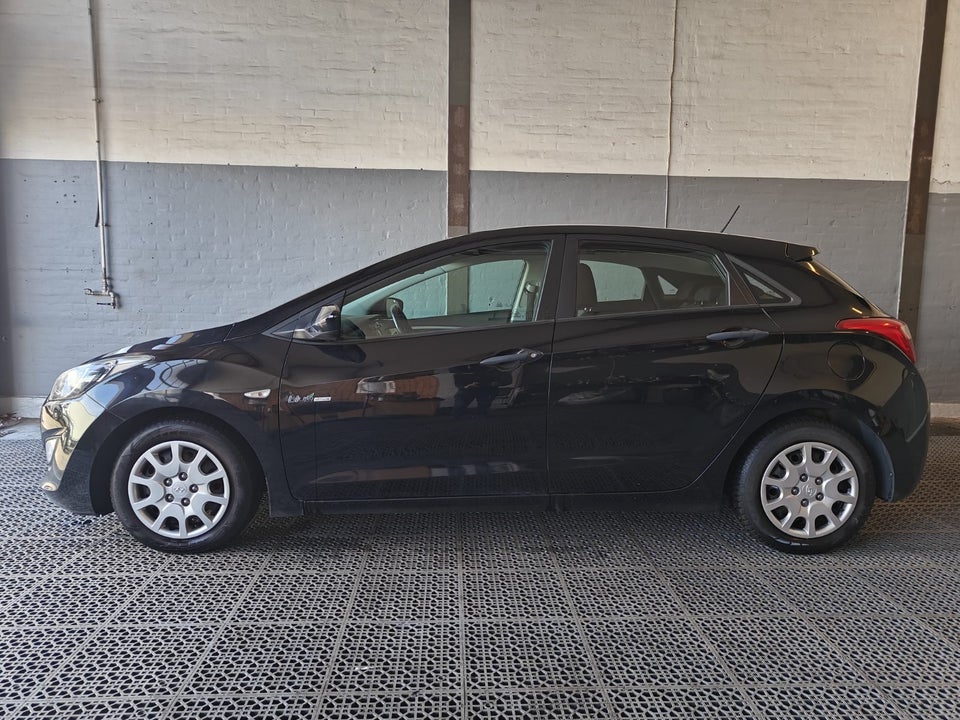 Hyundai i30 1,6 GDi Comfort Eco 5d