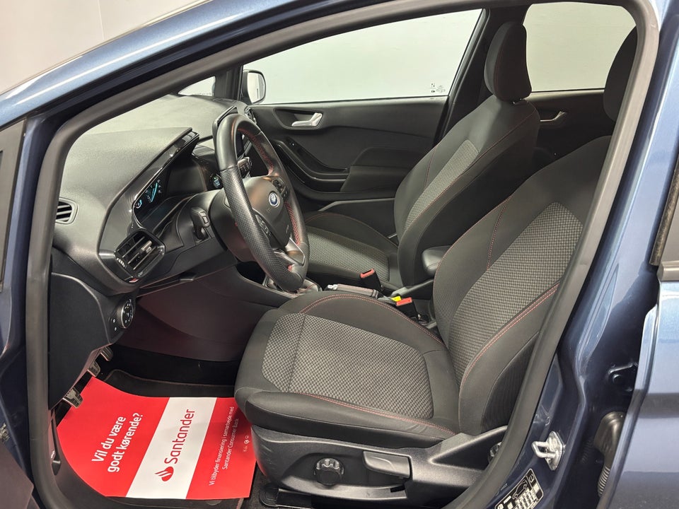 Ford Fiesta 1,0 EcoBoost mHEV ST-Line X 5d