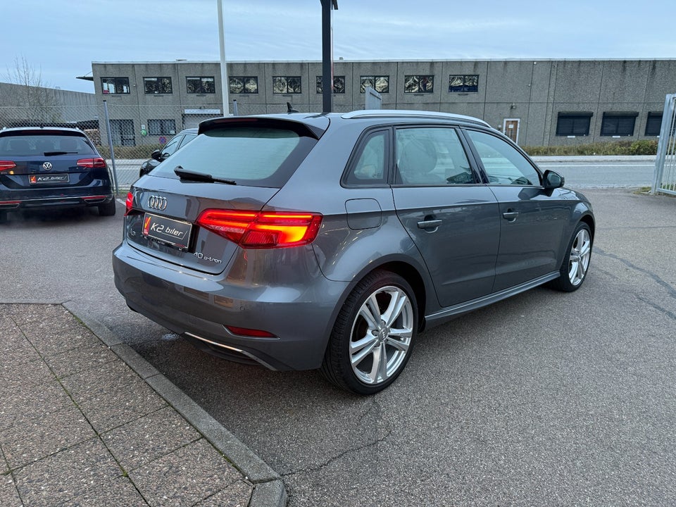 Audi A3 1,4 e-tron Sportback S-tr. 5d
