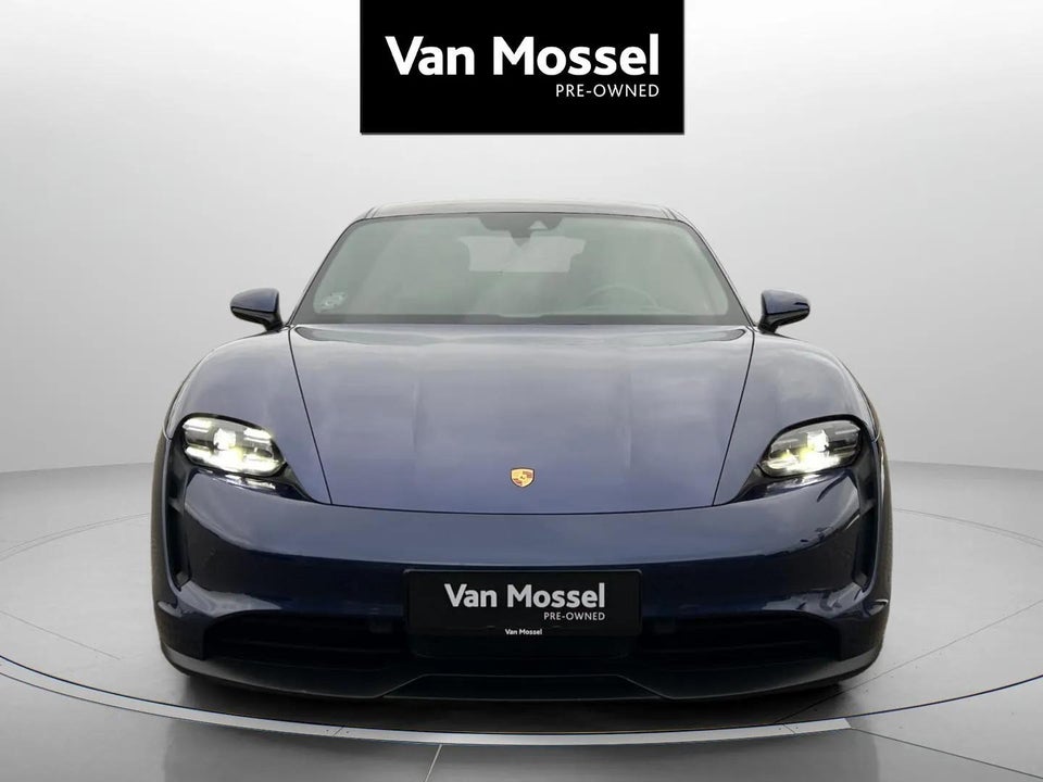 Porsche Taycan 4d