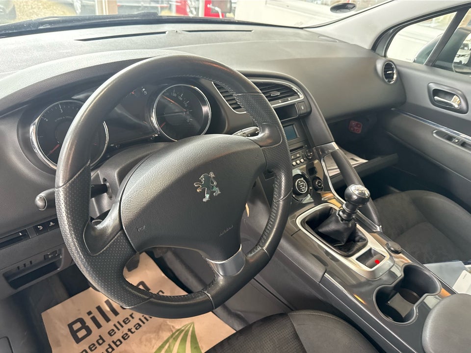 Peugeot 3008 1,6 HDi 110 Premium Cool 5d