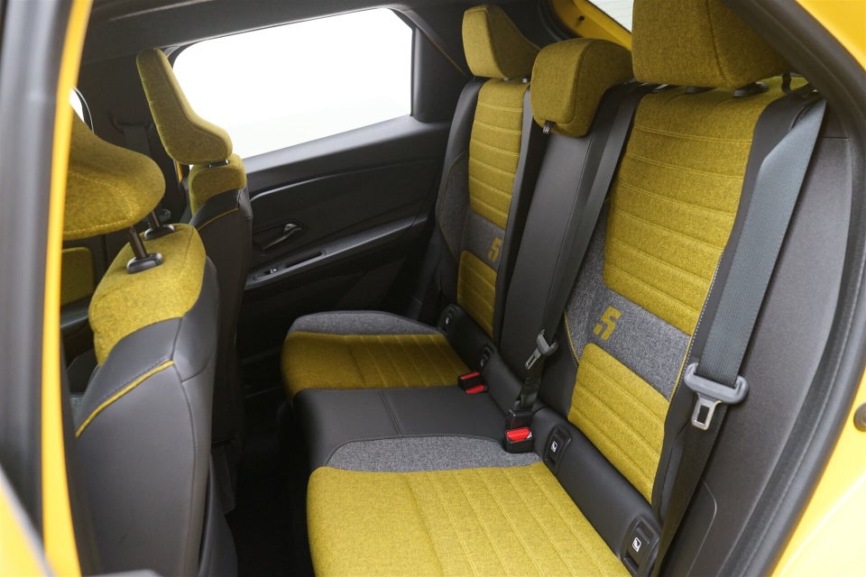 Renault 5 E-Tech 52 Iconic 5d