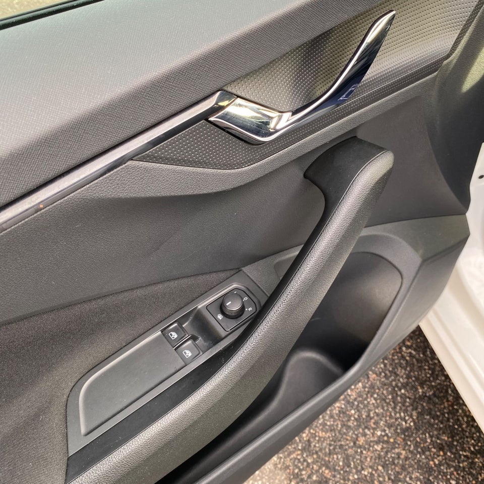 Skoda Kamiq 1,0 TSi 95 Active 5d