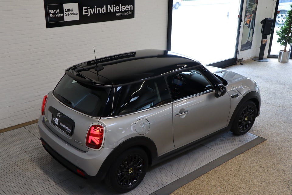 MINI Cooper SE Classic Trim 3d