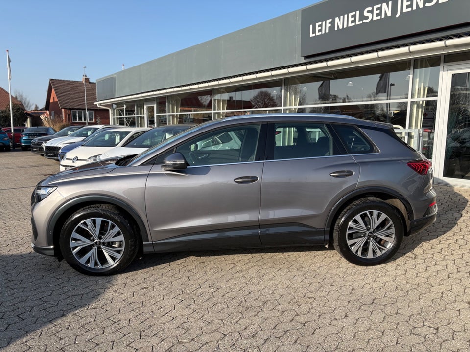 Audi Q4 e-tron 40 Advanced 5d