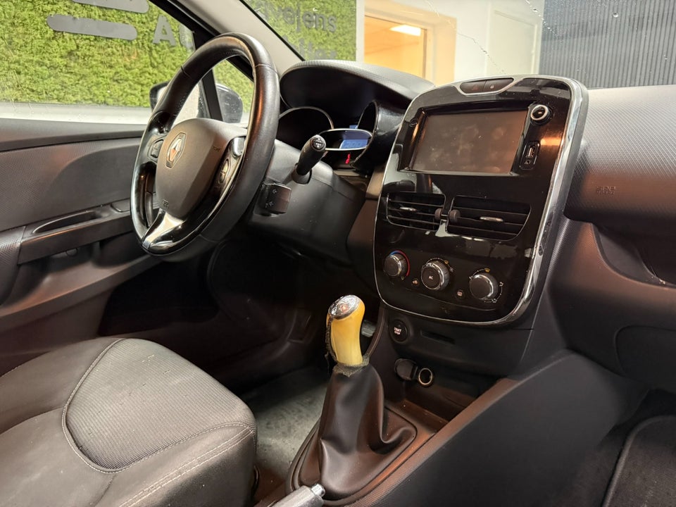 Renault Clio IV 1,5 dCi 75 Authentique Sport Tourer Van 5d