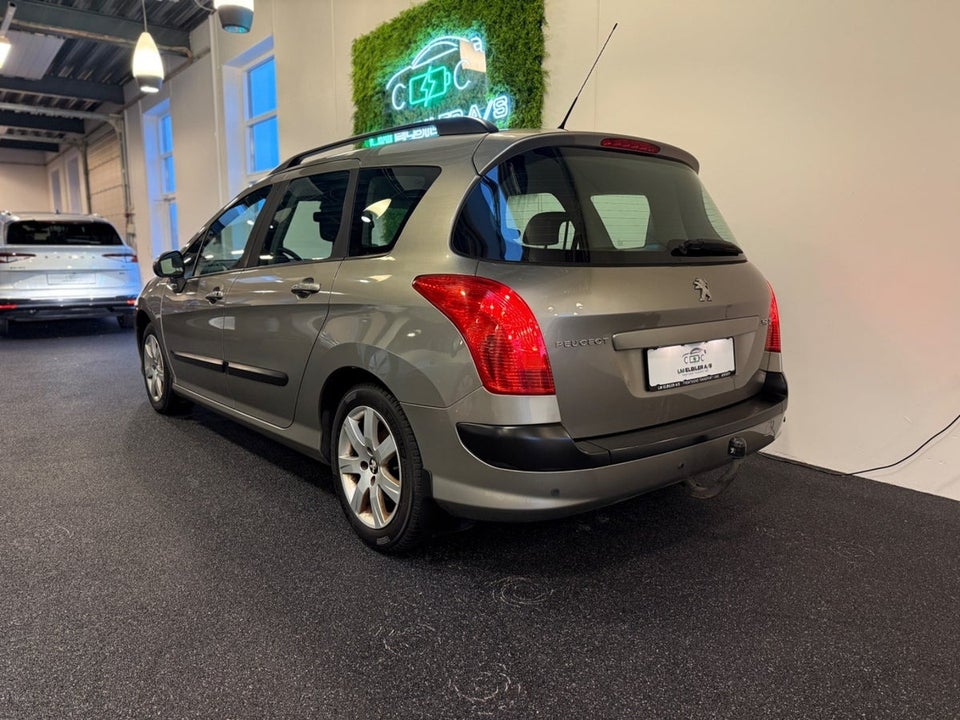 Peugeot 308 1,6 VTi 120 Access stc. 5d