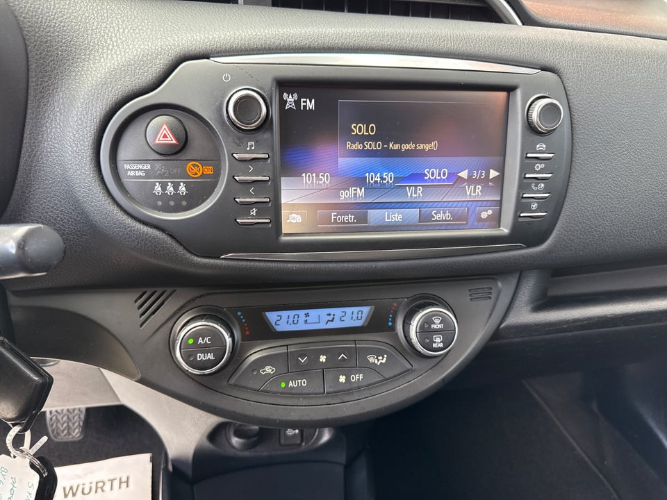 Toyota Yaris 1,5 VVT-iE T2 Premium 5d