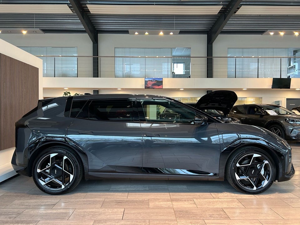 Kia EV4 81 Long Range GT-Line 5d
