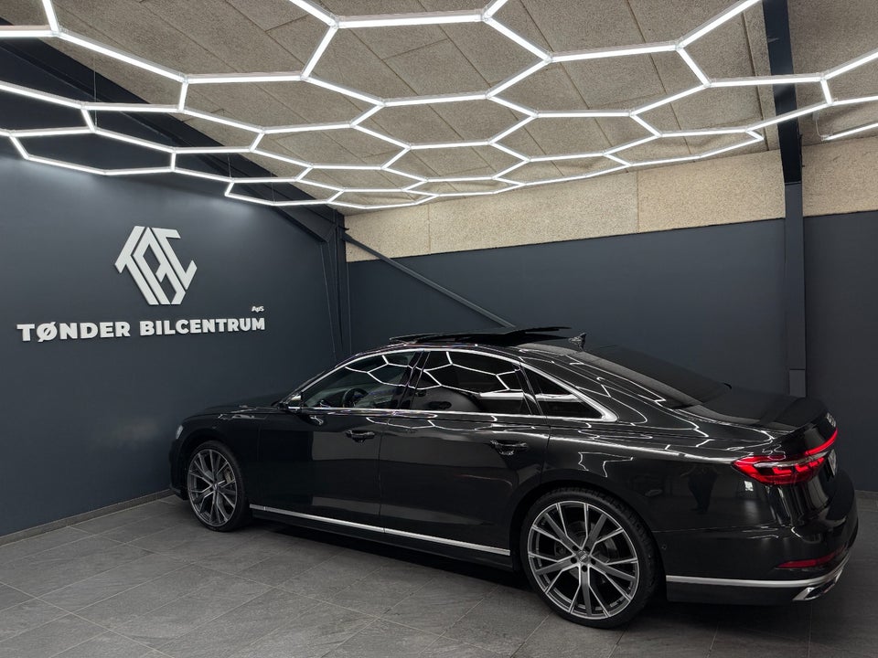 Audi A8 50 TDi quattro Tiptr. 4d