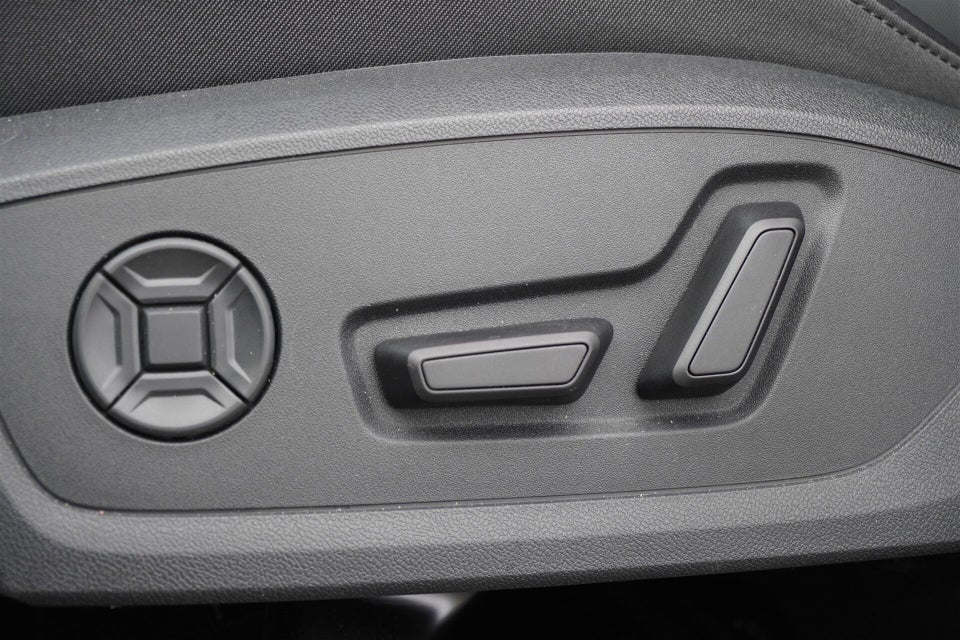 Audi Q6 e-tron Progress plus performance 5d