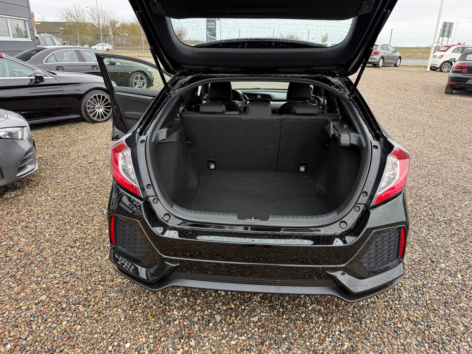 Honda Civic 1,0 VTEC Turbo Comfort CVT 5d