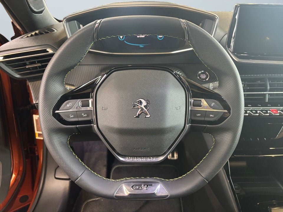 Peugeot e-2008 50 GT 5d