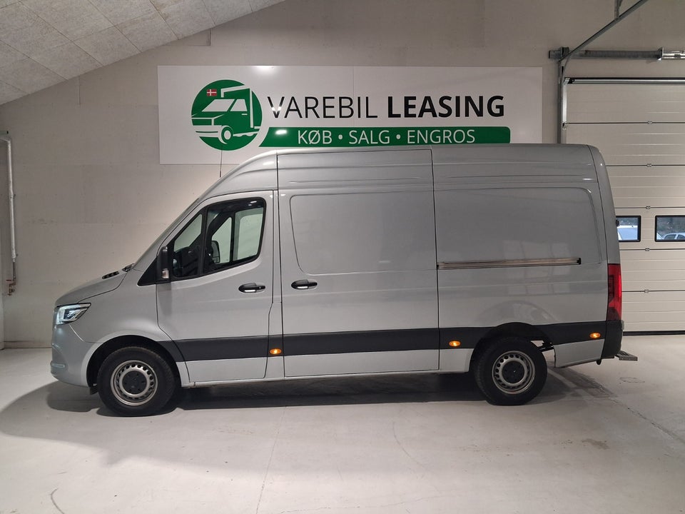 Mercedes Sprinter 317 2,0 CDi A2 Kassevogn SELECT aut. RWD